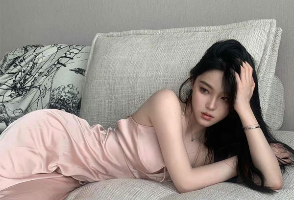 一楼一凤1